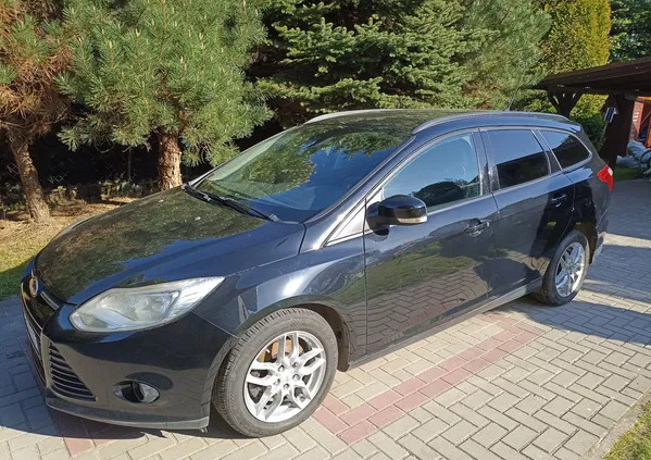 samochody osobowe Ford Focus cena 16500 przebieg: 377571, rok produkcji 2011 z Wieruszów